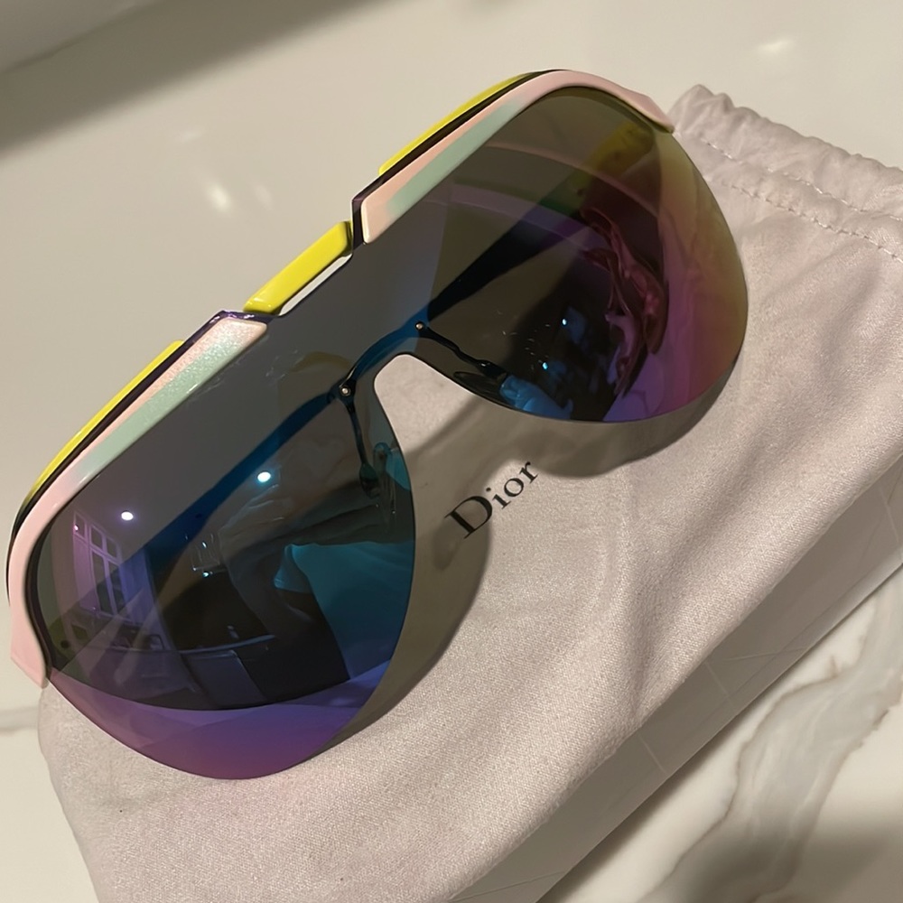 Dior Iridescent Sunglasses 6OST5